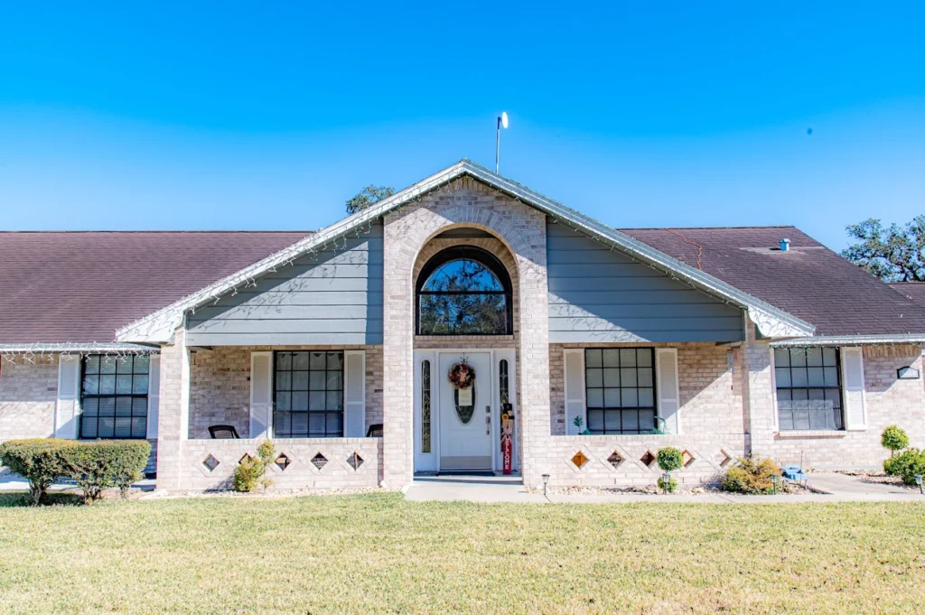 Silver Serenity Assisted Living home exterior in Victoria TX
